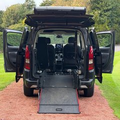 Peugeot Rifter HORIZON RE 4