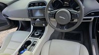 Jaguar XE 2.0d Prestige Auto Euro 6 (s/s) 4dr 72