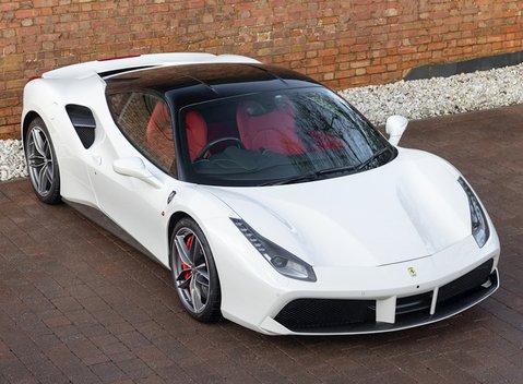 Ferrari 488 GTB 8