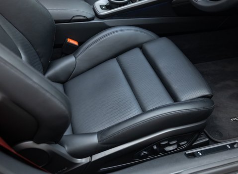 Porsche 911 Targa 4S (992) 20