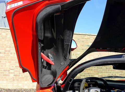 Ferrari LaFerrari 36