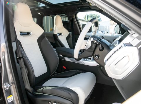 Land Rover Range Rover Sport 5.0 SVR 12