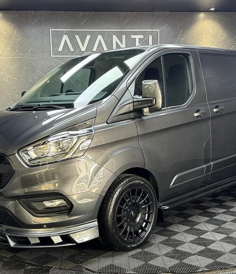 Ford Transit Custom 2.0 300 EcoBlue Limited Panel Van 5dr Diesel Manual L1 H1 Euro 6 (s/s) (130