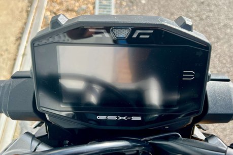 Suzuki GSX GSXS 1000 15