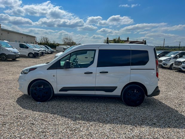 Ford Transit Connect SWB L1H1 Low Roof Trend 200 EURO 6 NO VAT 1
