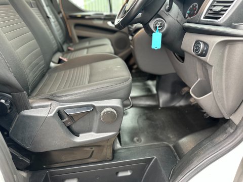 Ford Transit Custom 300 LIMITED P/V ECOBLUE 9