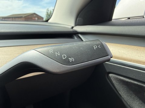 Tesla Model 3 Long Range Saloon 4dr Electric Auto RWD (282 ps) 34