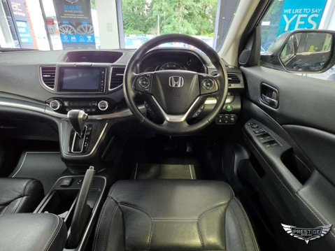 Honda CR-V 2.0 i-VTEC Black Edition Auto 4WD Euro 6 5dr 52