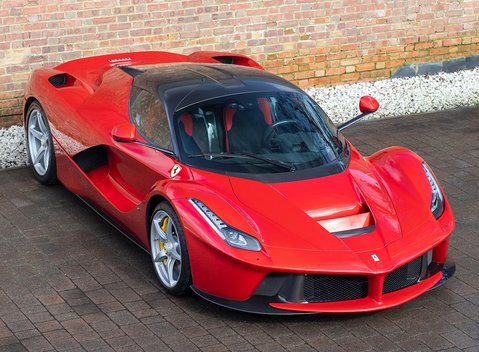 Ferrari LaFerrari 10