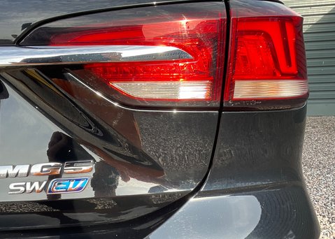 MG MG5 EV 61kWh EXCITE 14