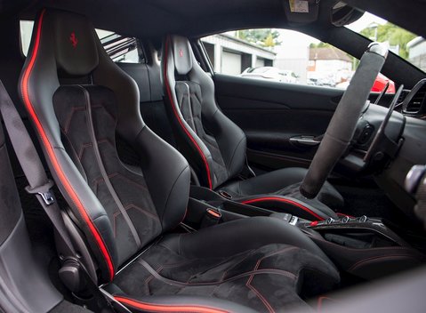 Ferrari 488 GTB 12