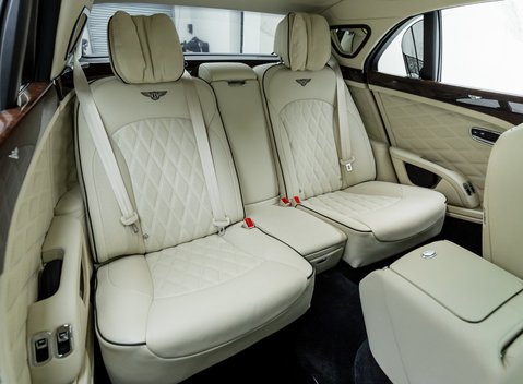 Bentley Mulsanne V8 SPEED 23