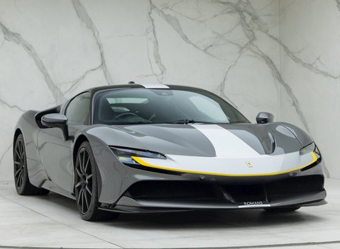 Ferrari SF90 Stradale Assetto Fiorano 1