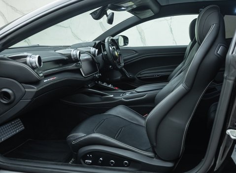 Ferrari GTC4 Lusso T 19