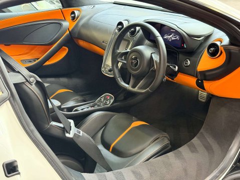 McLaren 570S 3.8T V8 Coupe 2dr Petrol SSG Euro 6 (s/s) (570 ps) 2