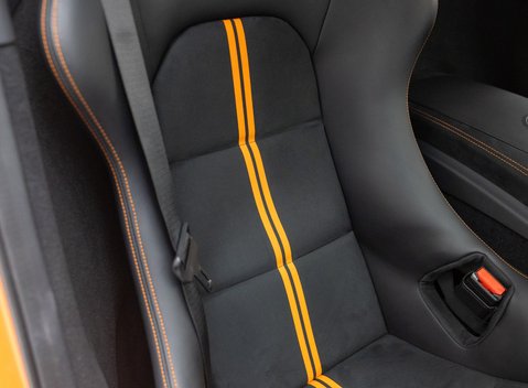 Mercedes-Benz Amg GT BLACK SERIES 13