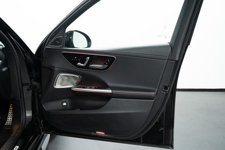 Mercedes-Benz C Class 2.0 C43 MHEV AMG (Premium Plus) Saloon 4dr Petrol Hybrid G-Tronic+ 4MATIC E 27