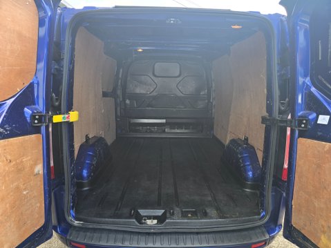 Ford Transit Custom 270 LIMITED LR P/V 7