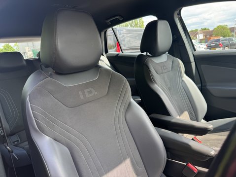 Volkswagen Id.4 Pro 77kWh Life SUV 5dr Electric Auto (174 ps) 12