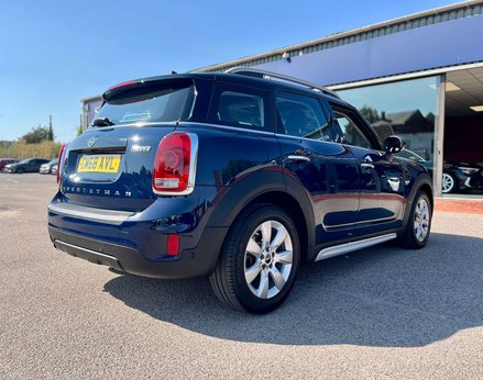 Mini Countryman 1.5 Countryman Cooper Auto 5dr 76