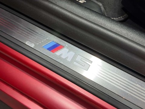 BMW M5 4.4 V8 Saloon 4dr Petrol Steptronic xDrive Euro 6 (s/s) (600 ps) 46
