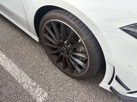 Mercedes-Benz A Class 2.0 AMG A 35 4Matic Premium+ Auto 4WD 5dr 15