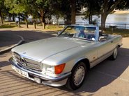 Mercedes-Benz R107 420 SL Sports 38