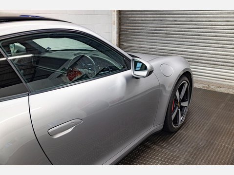 Porsche 911 3.0T 992 Carrera S PDK Euro 6 (s/s) 2dr 82