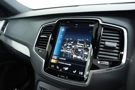 Volvo XC90 2.0 B5 MHEV R-Design SUV 5dr Diesel Hybrid Auto 4WD Euro 6 (s/s) (235 ps) 18