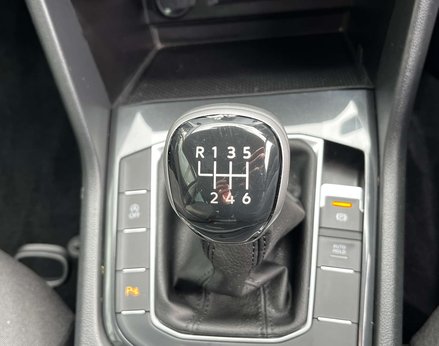 Volkswagen Tiguan 1.5 Tiguan Life TSi 5dr 54