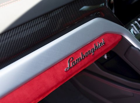 Lamborghini Urus 22