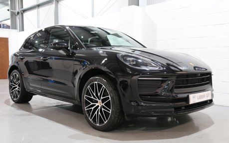 Porsche Macan Now Sold More Required - RS Spyder Alloys, Pan Roof, BOSE 2