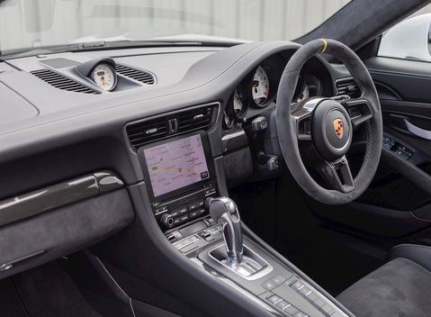 Porsche 911 (991.2) GT3 RS Weissach 17