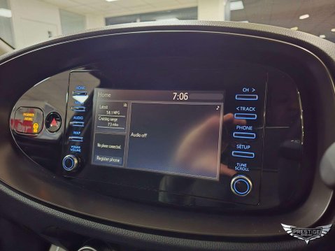 Toyota Aygo X 1.0 VVT-i Pure Euro 6 (s/s) 5dr 73