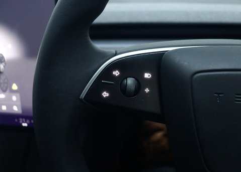 Tesla Model 3 Saloon 4dr Electric Auto RWD (208 ps) 33