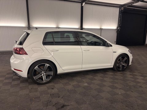 Volkswagen Golf 2.0 TSI R DSG 4Motion Euro 6 (s/s) 5dr 57