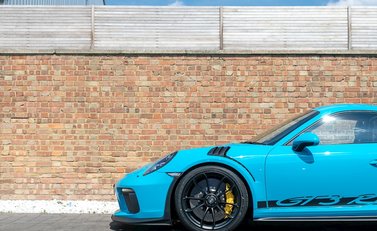 Porsche 911 GT3 RS (991.2) 28