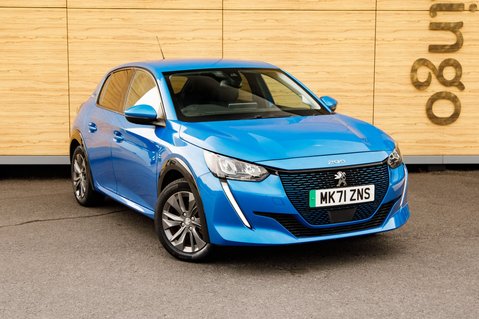 Peugeot 208 ALLURE PREMIUM 1