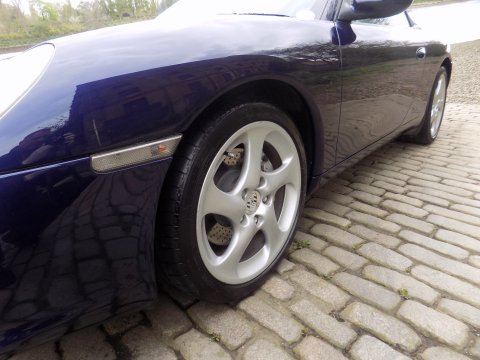 Porsche 911 (996) Carrera 4 Cabriolet 33