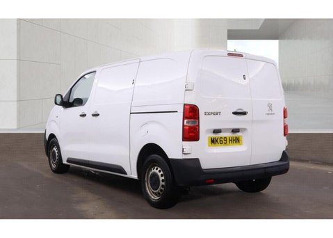 Peugeot Expert 2.0 BlueHDi 1400 Professional Standard Panel Van 6dr Diesel Manual MWB Euro 5