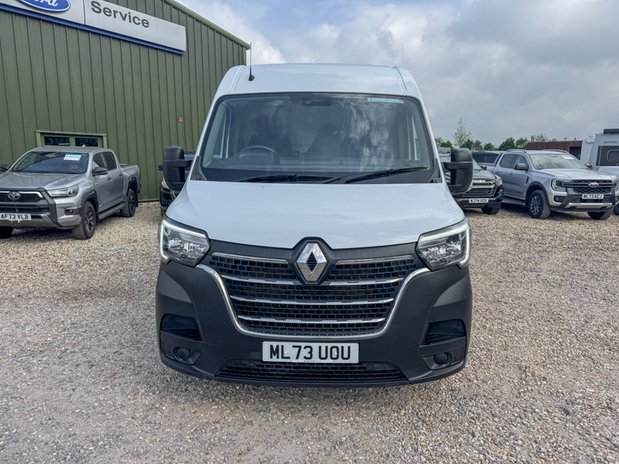 Renault Master LWB L3H2 Medium Roof Advance Lm35 Air Con Nav Sensors EURO 6 3