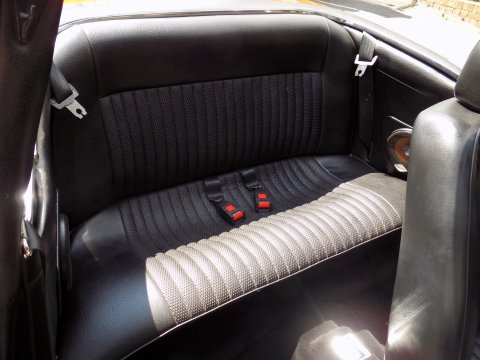 Triumph Stag MKII Automatic 11