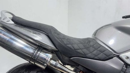 Honda CB 900 2004 36K GREAT CONDITION WARRANTY MOT 919CC NAKED BIKE 20