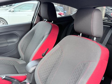 Ford Fiesta 1.0T EcoBoost Zetec S Euro 6 (s/s) 3dr 23