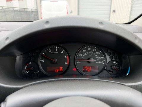 Nissan Navara 2.5 Navara Tekna dCi 4WD 5dr - NATIONAL DELIVERY* 18
