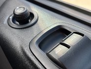Ford Transit Custom 320 L1 Sport 185 ps DCIV 38