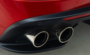 Ferrari GTC4 Lusso V12 36