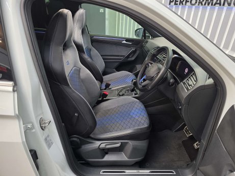Volkswagen Tiguan 2.0 TSI R SUV 5dr Petrol DSG 4Motion Euro 6 (s/s) (320 ps) 17