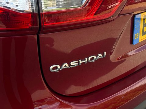 Nissan Qashqai 1.2 DIG-T N-Connecta SUV 5dr Petrol Manual 2WD Euro 6 (s/s) (115 ps) 37