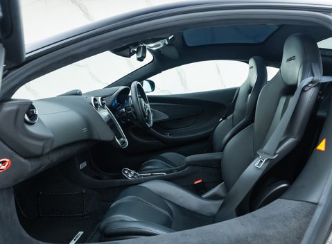 McLaren 570 GT MSO Black Collection 20